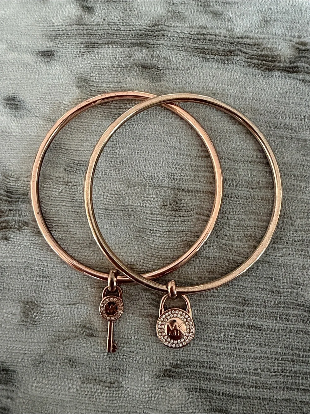 Michael Kors Rose Gold Key & Padlock Bangle Bracelet Duo